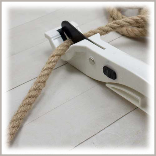 Rapid Rope Cutter - Easily shear through cord up to 3/4 inch (19mm ...