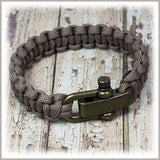 Shackle Buckle Style Shot