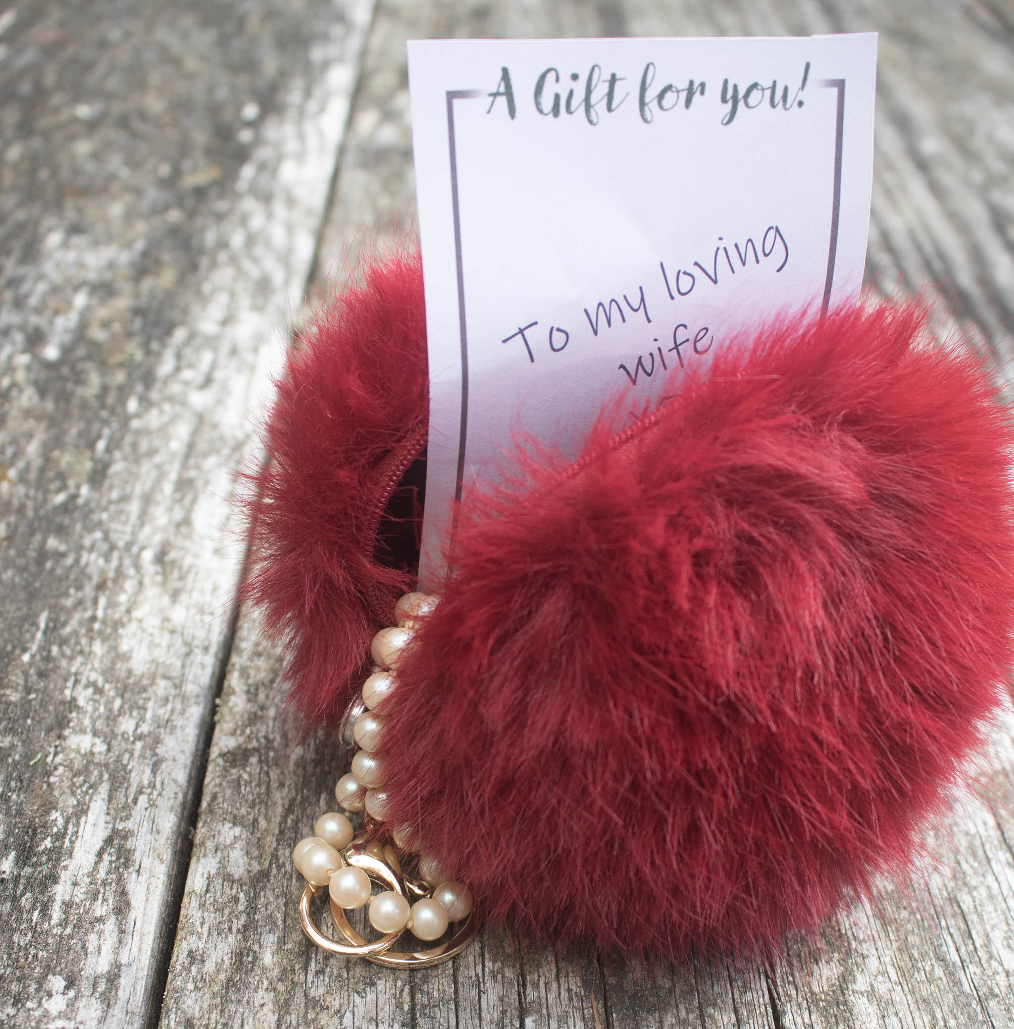Zipper Faux Fur Poms – Pepperell Crafts