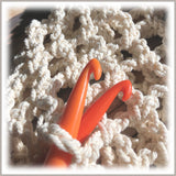 Crochet Hook, Plastic, Size Q, Macrame Finishing, Cord Weaving, Fiber Arts Projects, Plant Hanger Cord Work