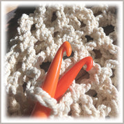 Crochet Hook, Plastic, Size Q, Macrame Finishing, Cord Weaving, Fiber Arts Projects, Plant Hanger Cord Work
